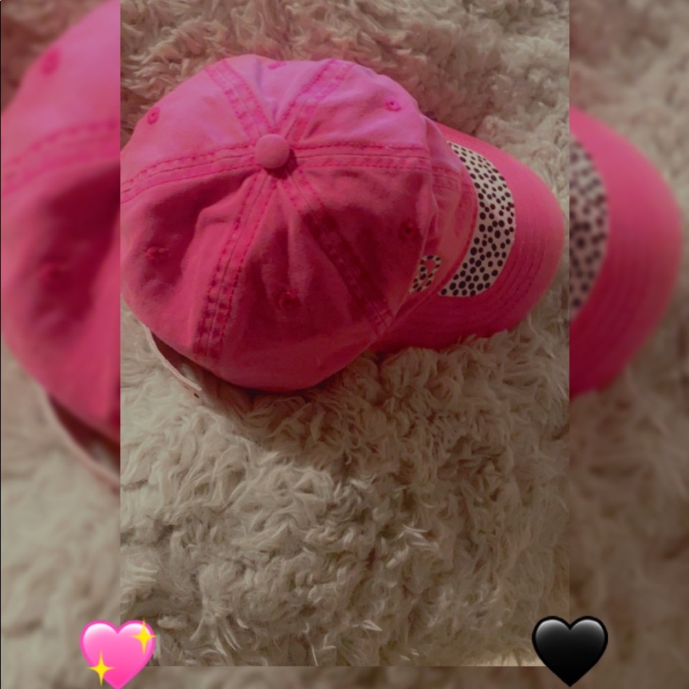Baseball cap - Picture 2 of 3
